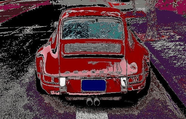 911